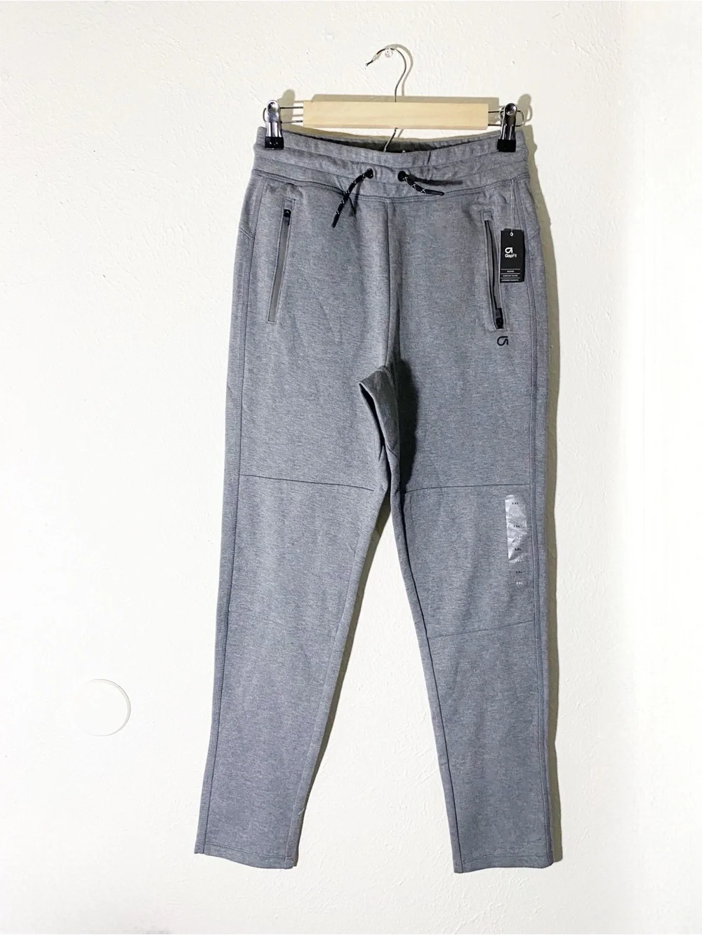 GapFit Boys YXL Gray Jogger Pants Set